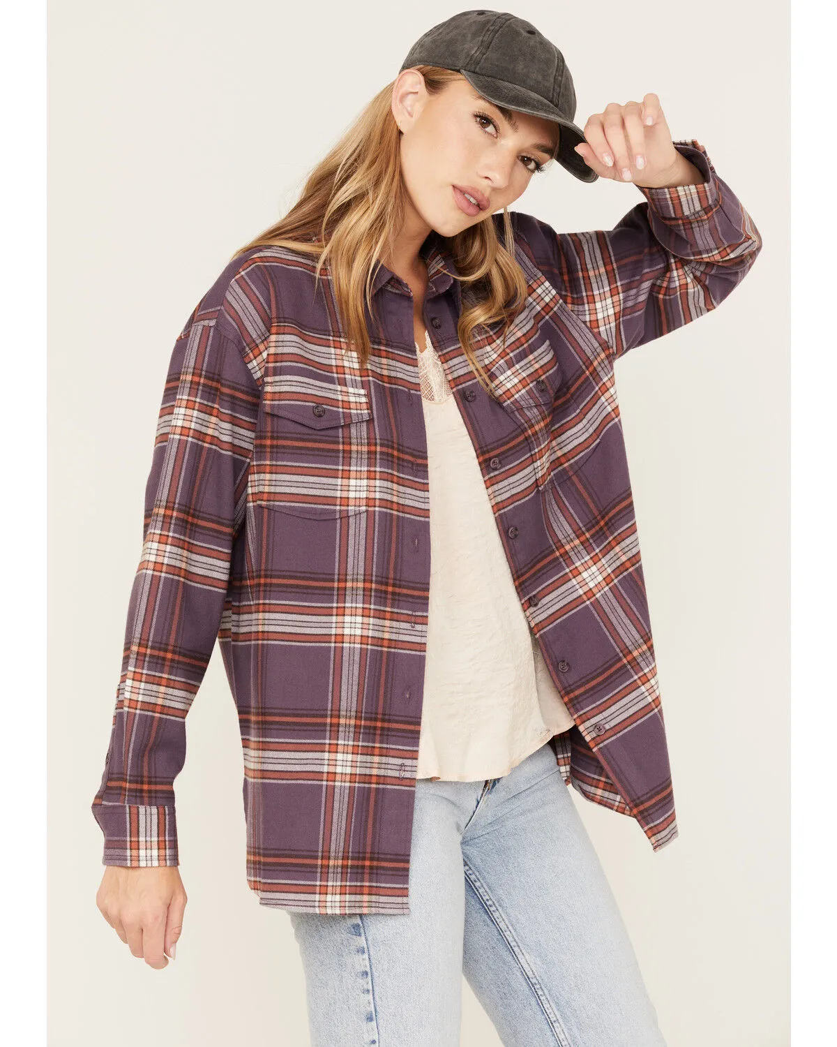 Cleo + Wolf Women's Plaid Print Oversized Long Sleeve Flannel Button Down Shirt