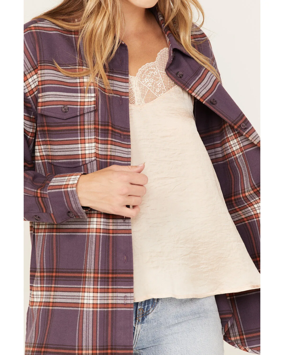 Cleo + Wolf Women's Plaid Print Oversized Long Sleeve Flannel Button Down Shirt