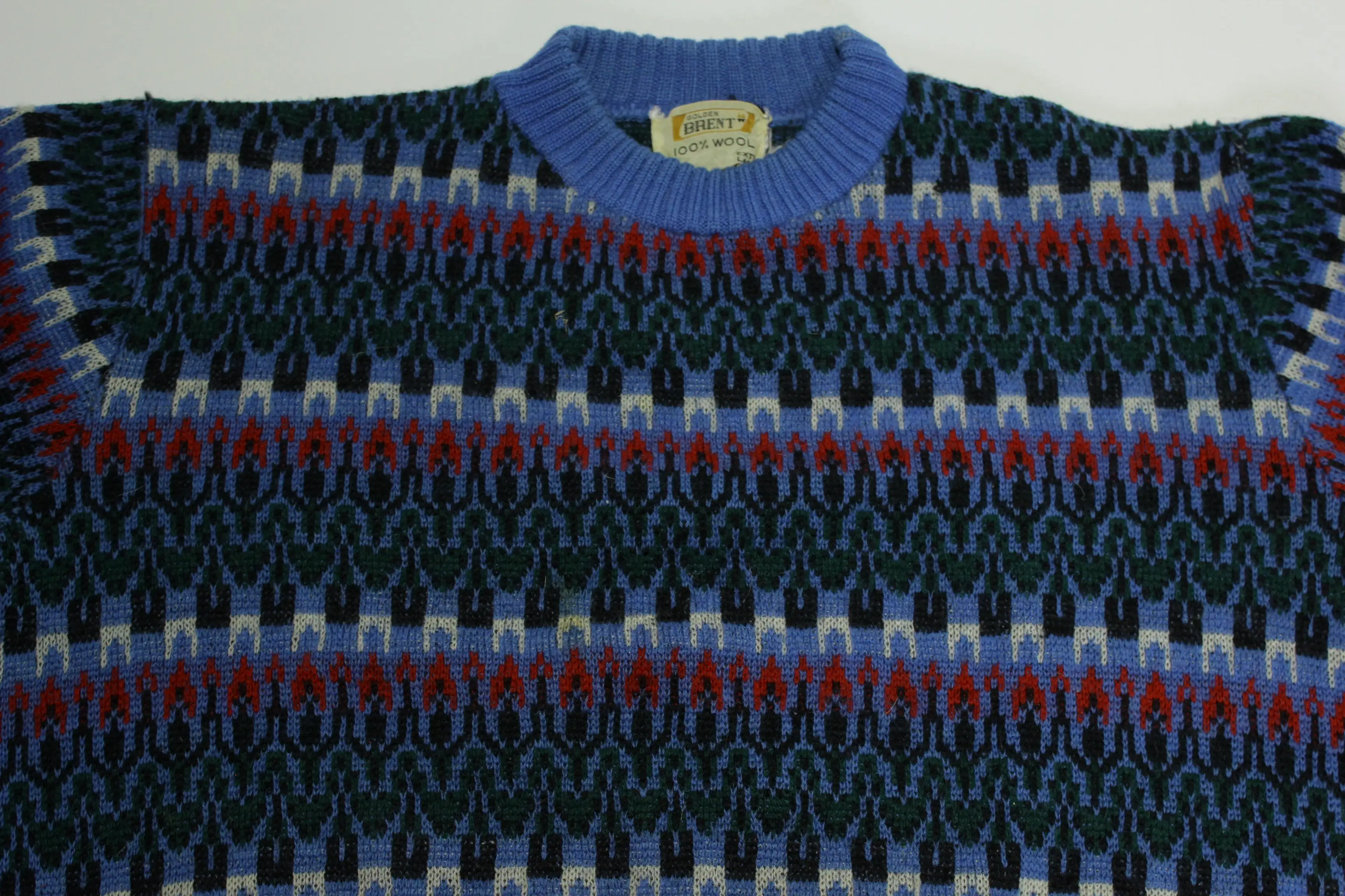 Golden Brent Vintage 1960's 100% Wool Ski Pattern Fireplace Sweater