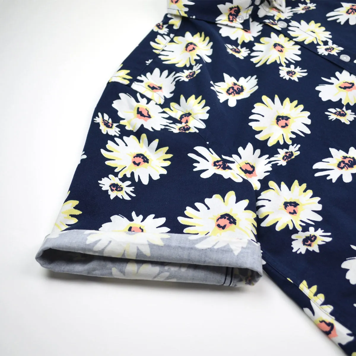 Libertine-Libertine - Hunter Short-Sleeve Shirt Ark - AOP Flowers