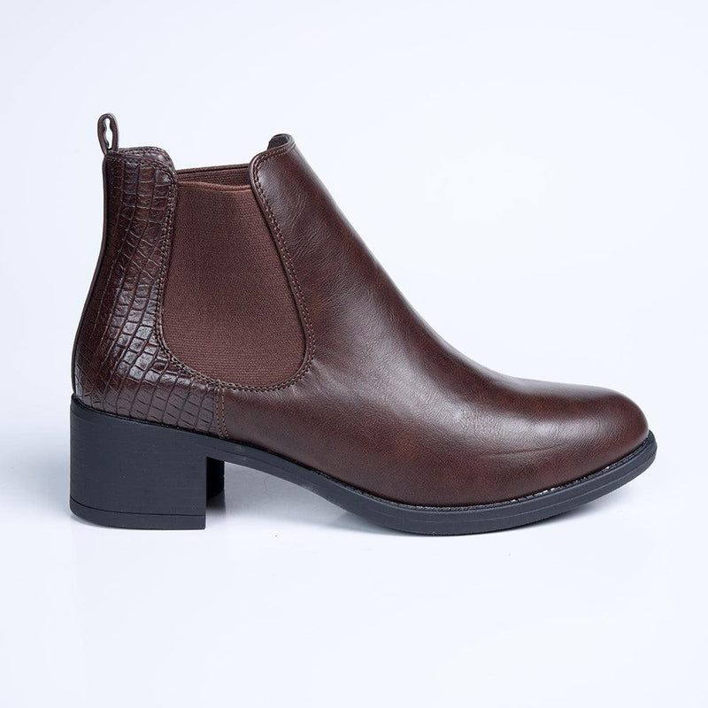 Madison Ali Gusset Boot- Chocolate