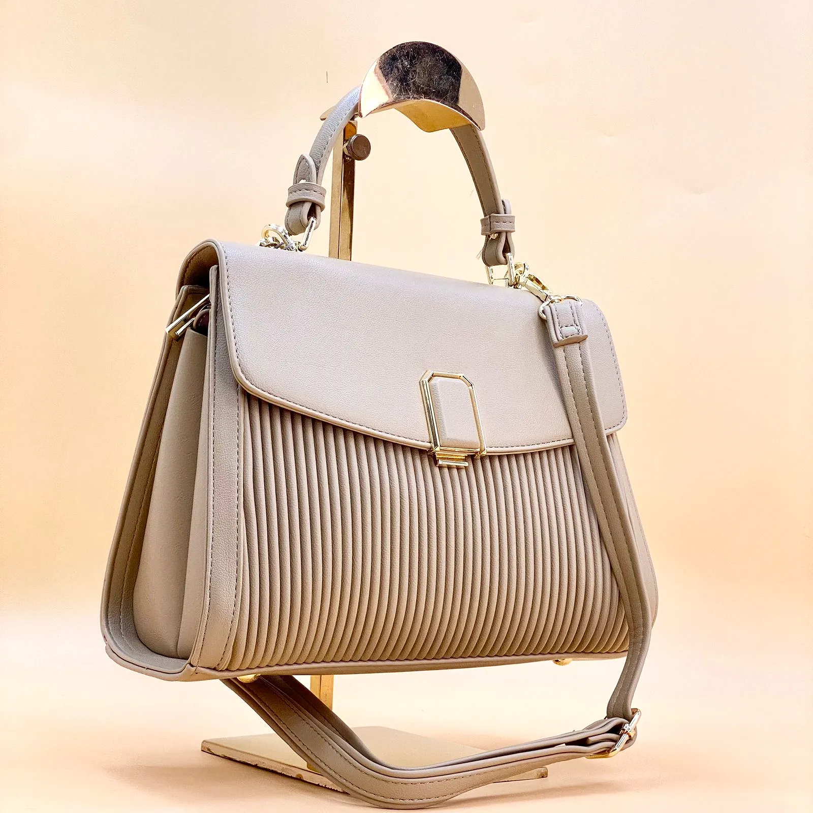 NEW 2024 ,  WOMEN HANDBAGS B528