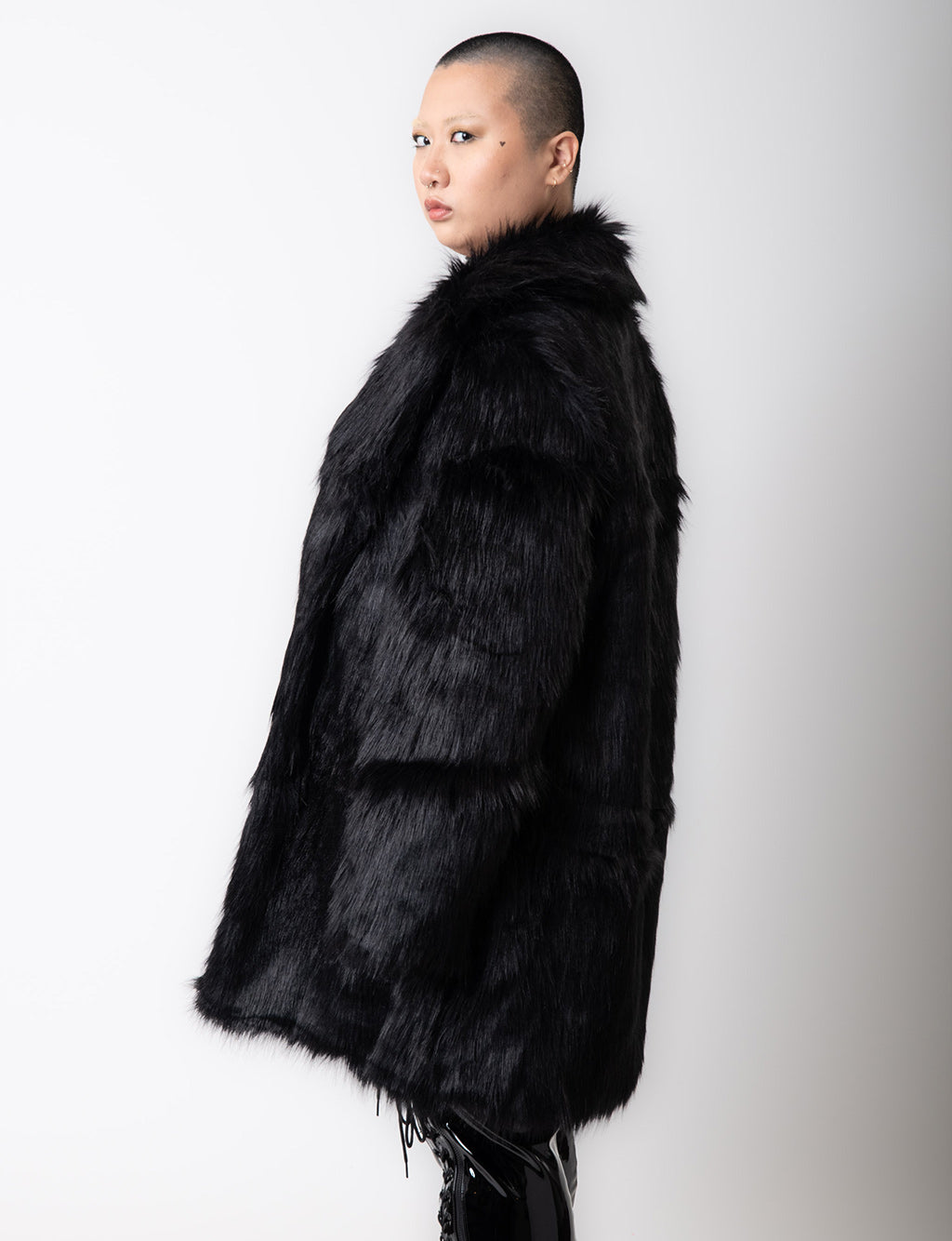 ONYX FAUX FUR JACKET  MADE 4 U 