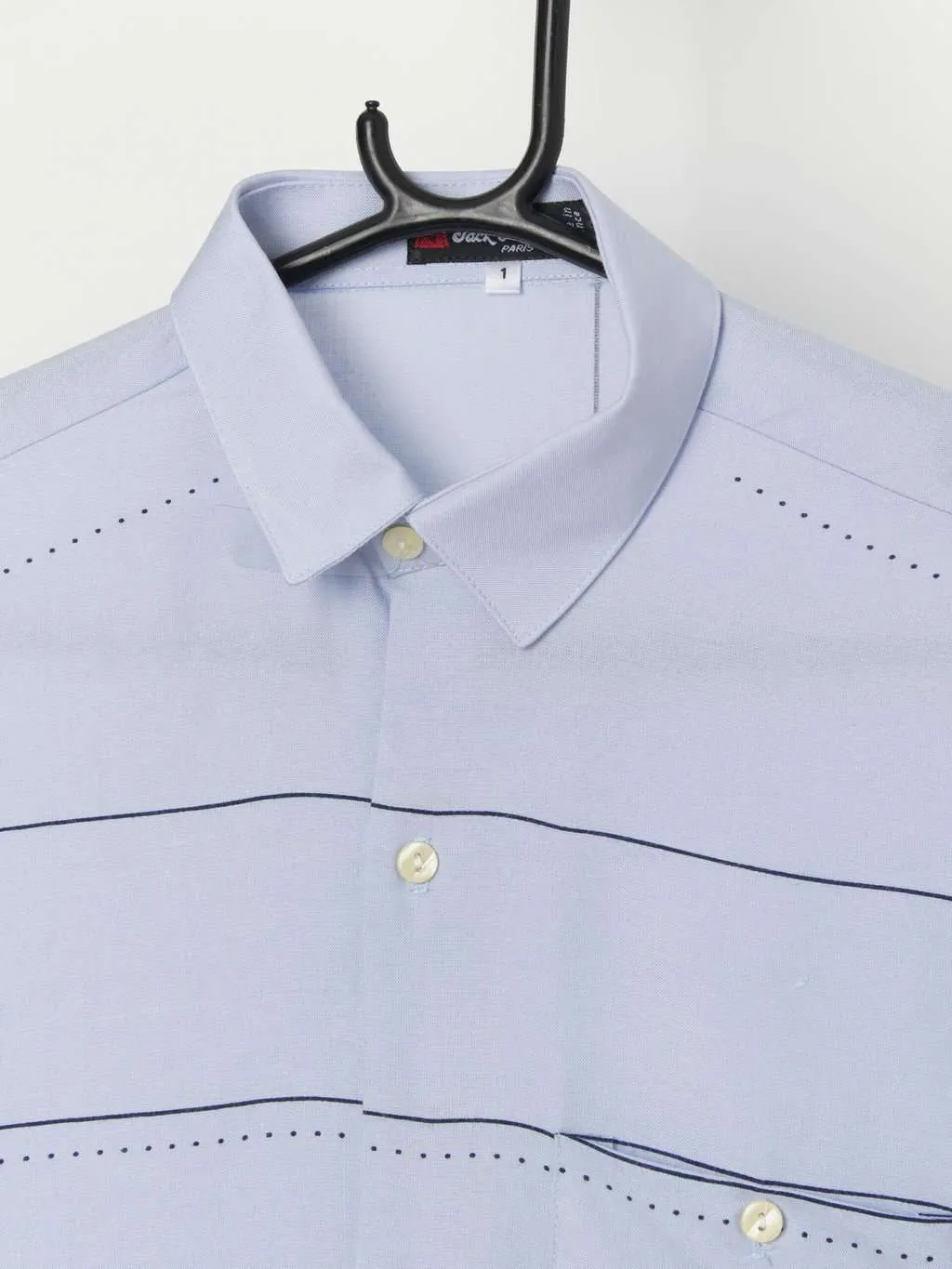 Vintage pastel blue shirt with short sleeves – Small